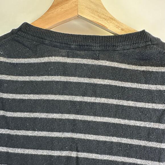 Gap Black and White Stripe V Neck Button Front Sweater Womens Size Large - Picture 10 of 16